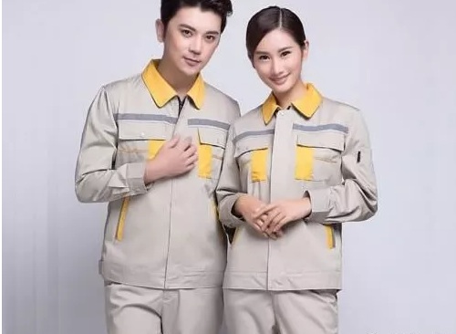 怎样选择工装订制厂的员工工作服?